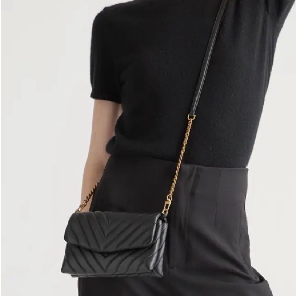 Quince brand New Italian Leather Quilted Wallet Crossbody / Black-Gold - Picture 7 of 9